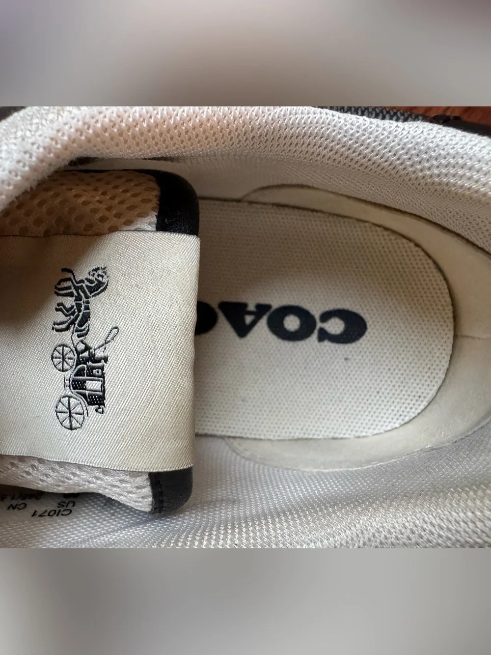 Coach C275 Tech Runner Sneakers in Signature Canvas Excellent Condition Women 8
